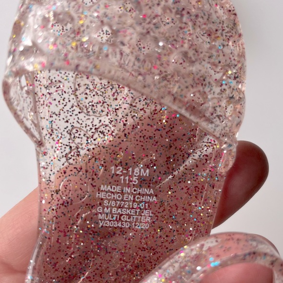 Old navy infant jelly sandals size 12-18M - Picture 4 of 4